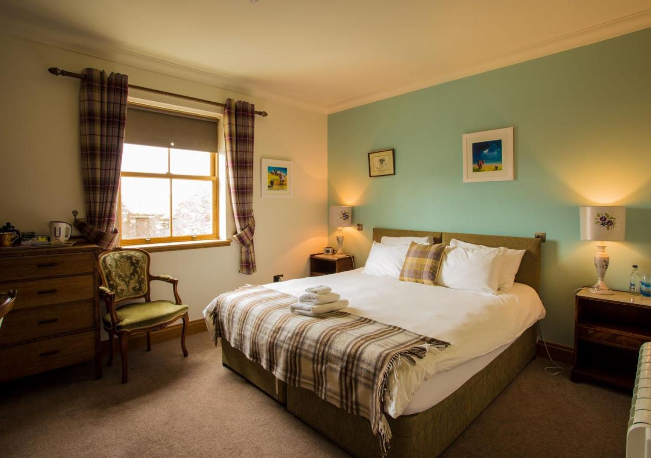פורט אלן The Islay Hotel מראה חיצוני תמונה