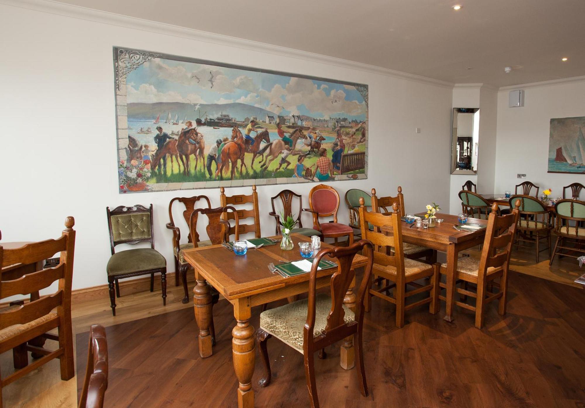 פורט אלן The Islay Hotel מראה חיצוני תמונה